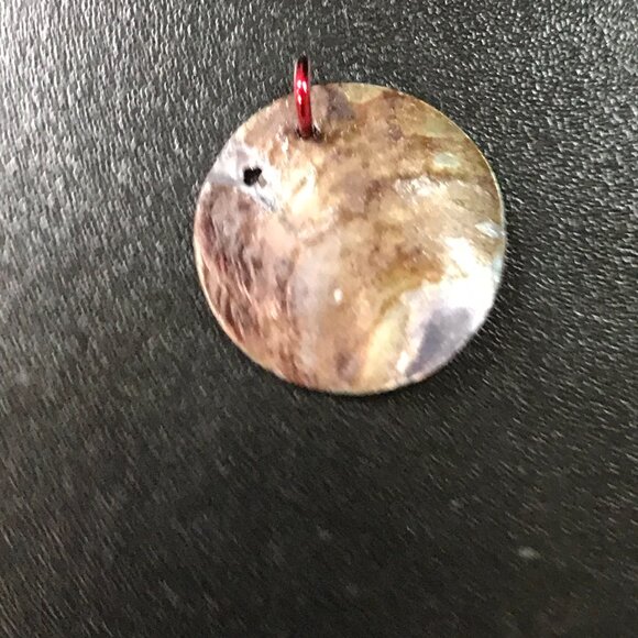 Purple Black Lip Shell Pendant - Picture 6 of 10